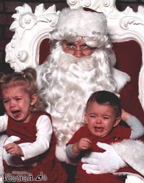 Große Angst vor dem Weihnachtsmann Große Angst vor dem Weihnachtsmann